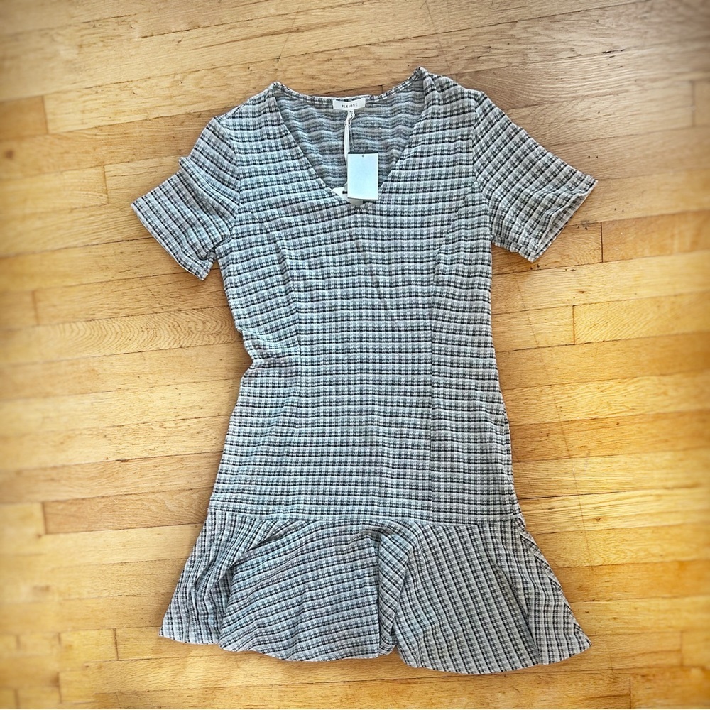 Pleione Short Sleeve Gray Dress Size Small Plaid Workwear Knit Peplum Office - Picture 2 of 8